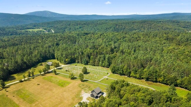 Photo - 896 Melendy Hill Rd