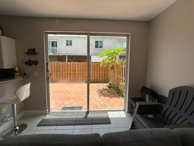 Photo - 7301 NW 174th Terrace Unit 100