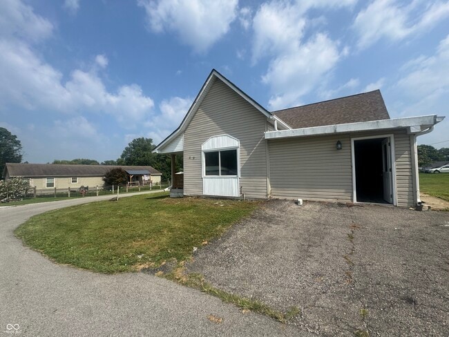 Photo - 308 S Range St