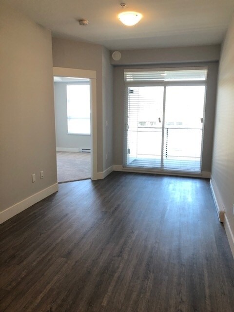 2180 Kelly Av Unit Montrose
