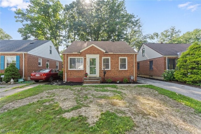 Photo - 602 Huntmere Dr