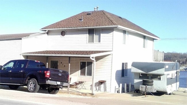 813 N Cody - 813 N Cody Rd Unit 2