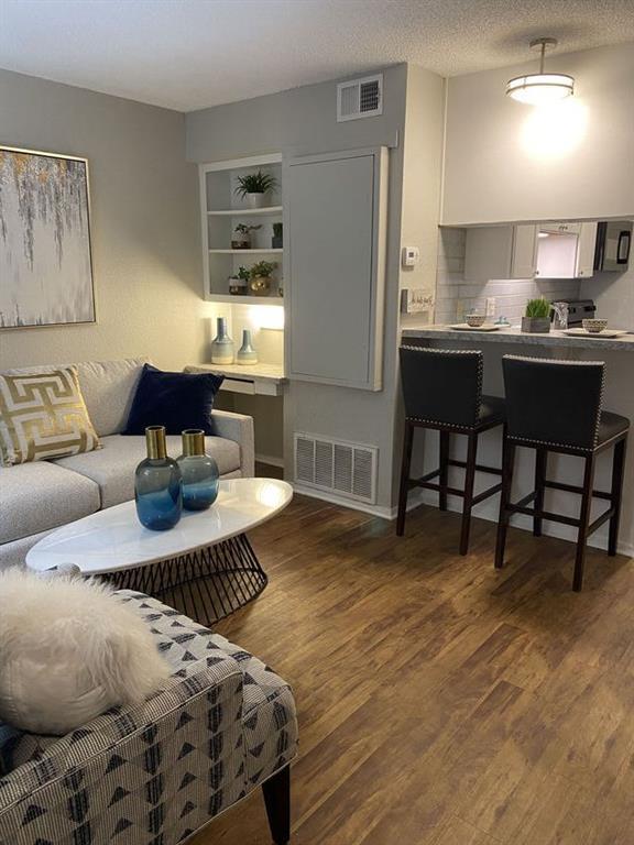 Photo - 2801 Hemphill Park Unit A201