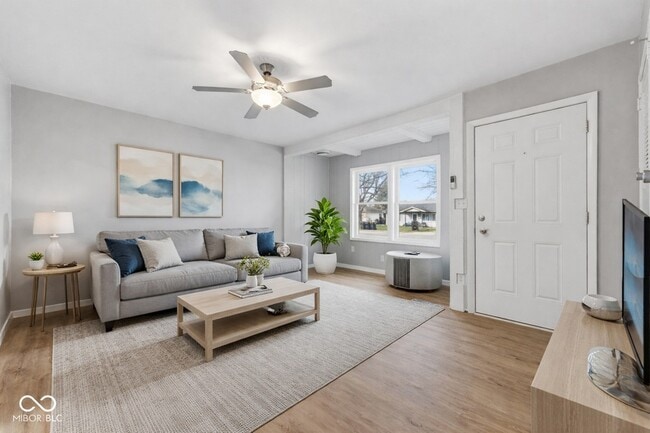 Photo - 2818 Apache Dr