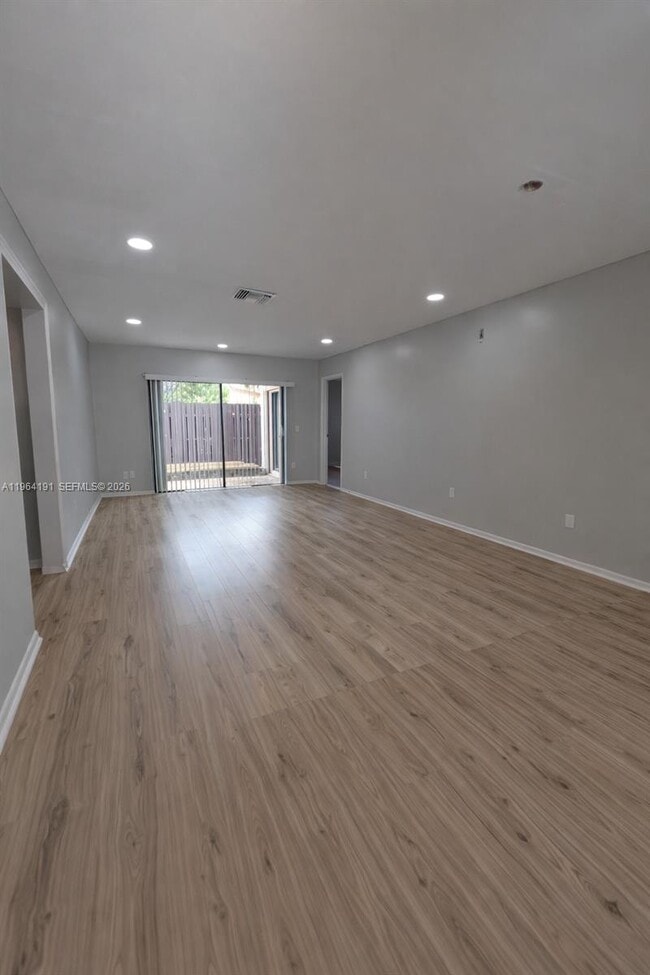 Building Photo - 22335 Palomita Dr