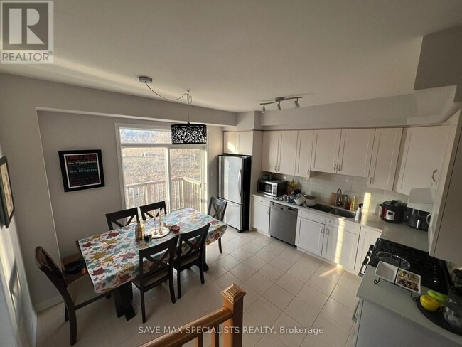 Photo - 342 Mill St