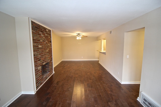 Photo - Warwick Gardens - 3926-3934 Warwick Blvd