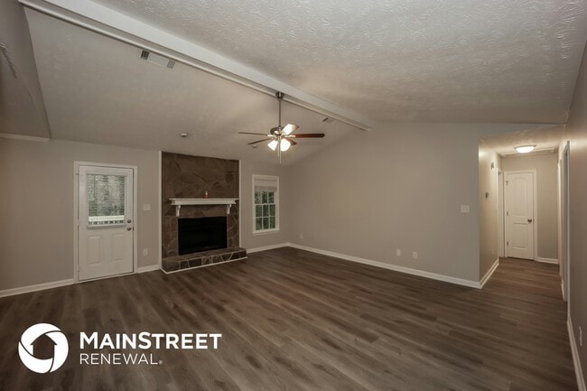 Photo - 100 Nandover Way