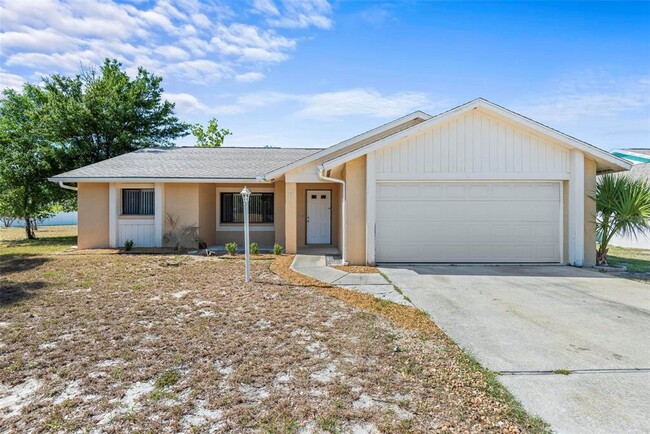 Photo - 12 Blairmore Pl Casa