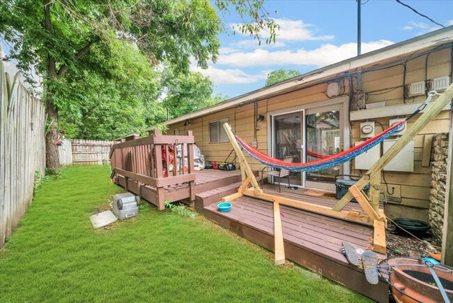 Photo - Rare 2 bed with large back yard next to Zilker Park.