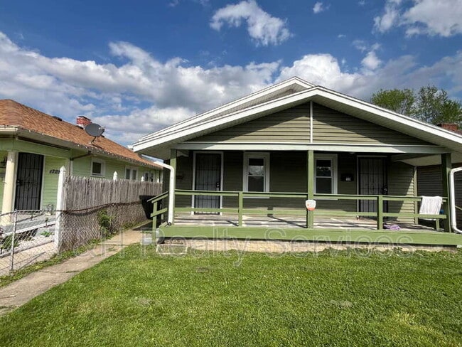 Building Photo - 1727 S Randolph St