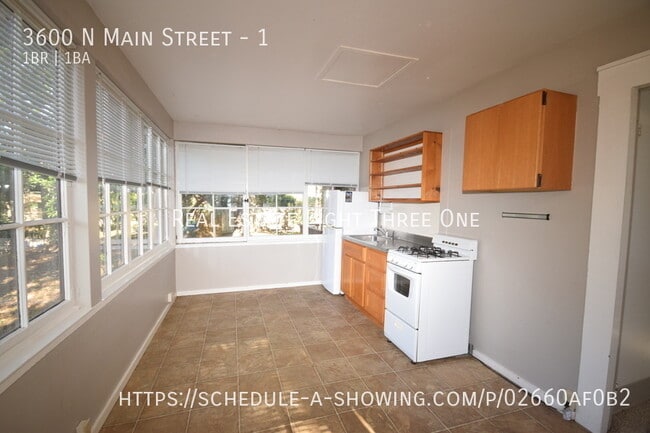 Photo - 3600 N Main St