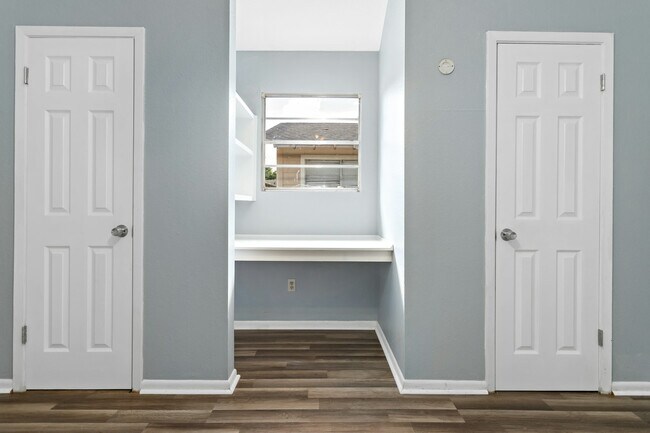 Photo - 1176 Oregon Ave Unidad 2