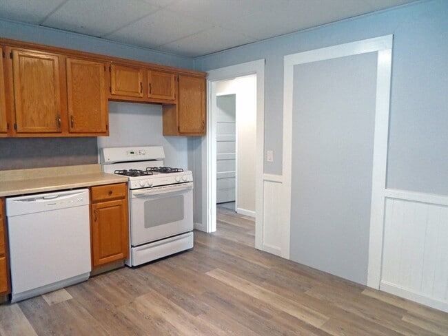 Photo - 14 Elm St Unit 2