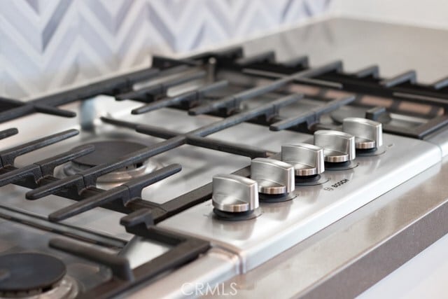 Photo - 157 Follyhatch