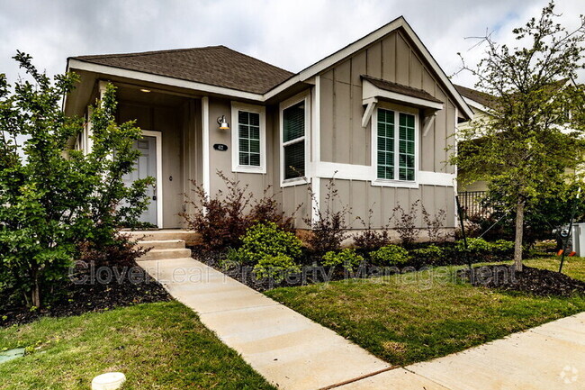 Building Photo - 412 Hortus Dr Rental
