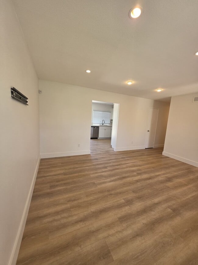 Photo - Welcome to your future home! Beautiful 3-bedroom, 2-bathroom house - Don't Miss out