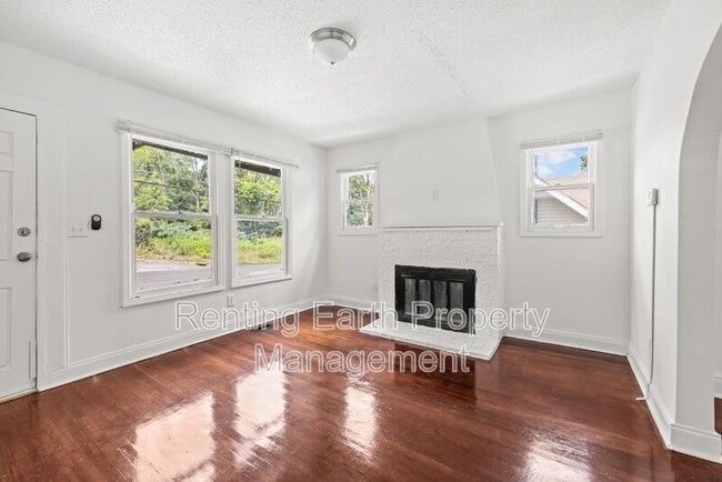 Photo - 8215 Rugby Ave