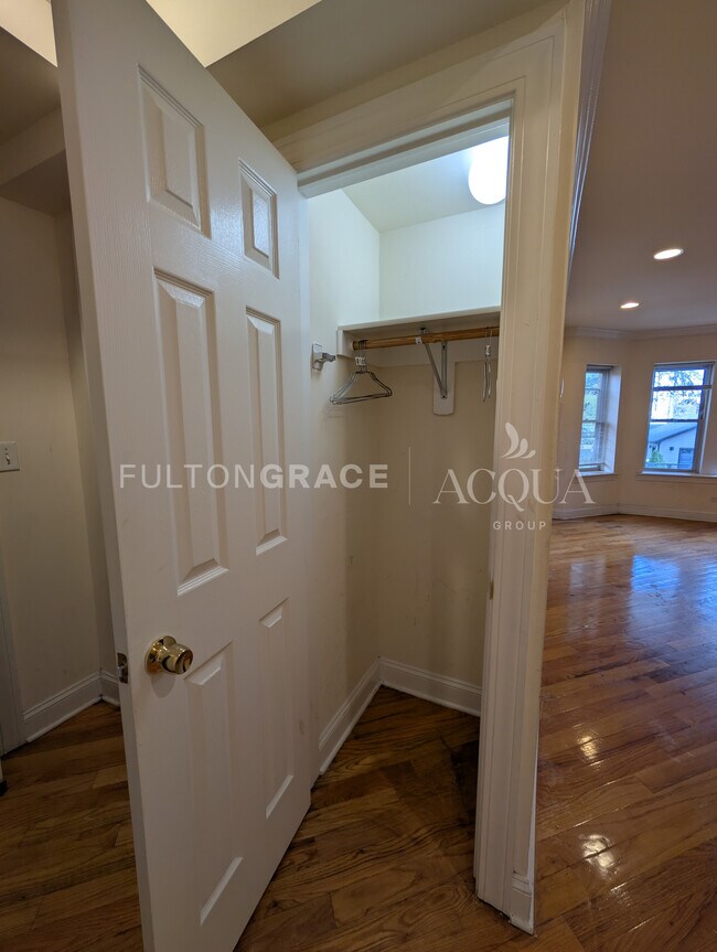 Photo - 6937 N Oakley Ave Unit 1