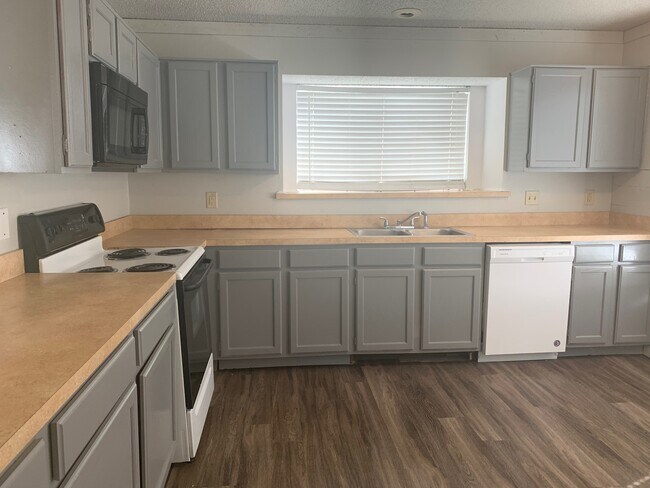 Photo - Affordable 3/2 House