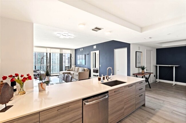 Photo - 121 NE 34th St Unit 2807