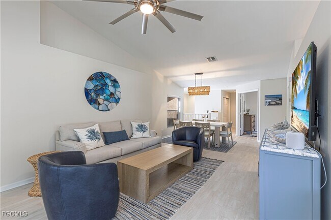 Photo - 24814 Lakemont Cove Ln Unit 201