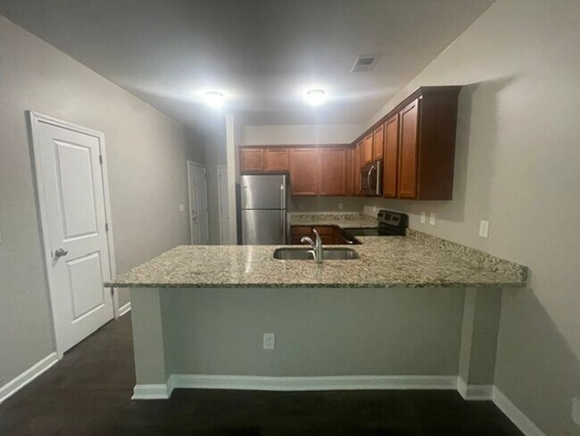 Photo - CedarVillage1025(Warranty) Unidad 1