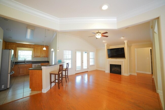 Photo - 3204 Gallant Fox Trail