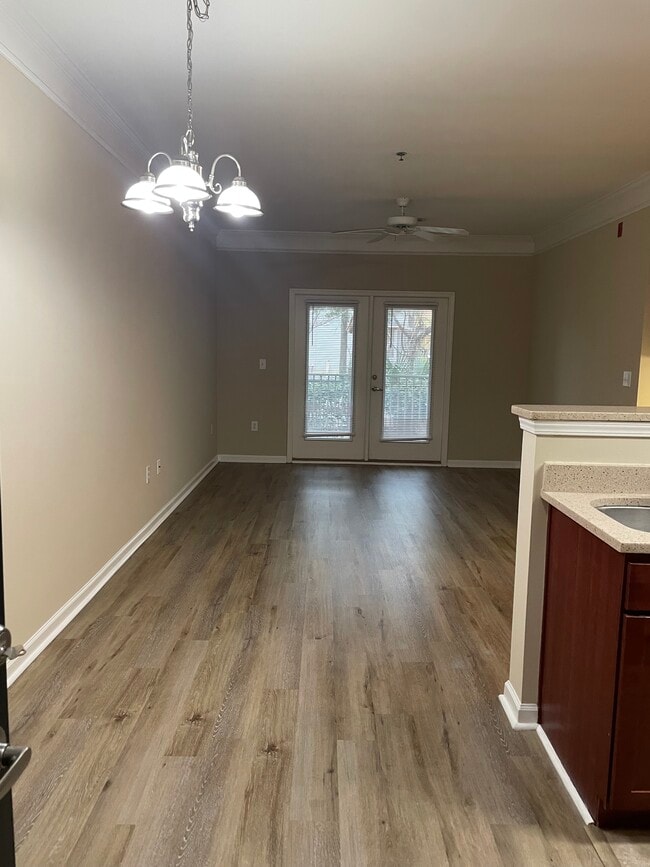 open floor plan - 1755 Central Park Rd