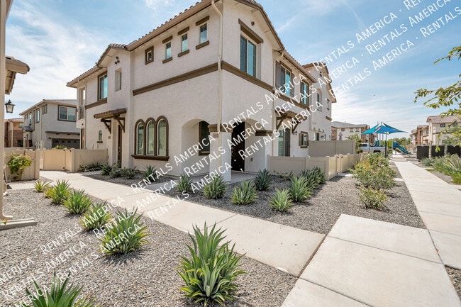 Building Photo - 4100 S Virginia Wy Rental