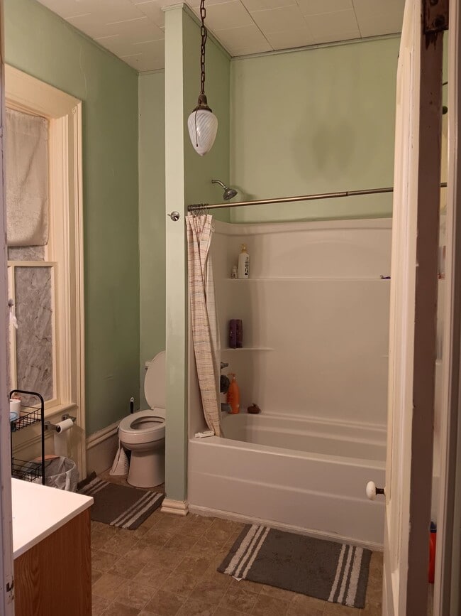 Photo - 52 S Main St Unit 1