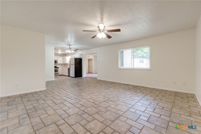 Photo - 1103 Deorsam Dr