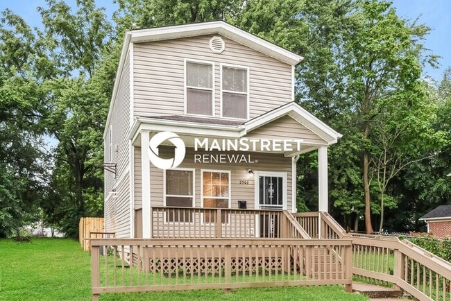 Photo - 3 Bedroom Pet-Friendly Home in Louisville,...