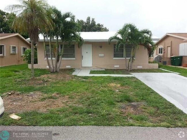 Building Photo - 7311 NW 58th St Rental