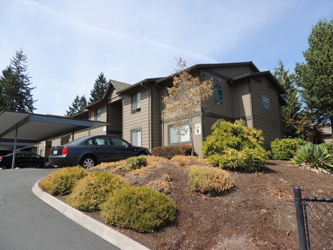 Photo - Evergreen Apartments