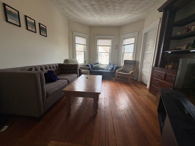 Photo - 288 Boston Ave