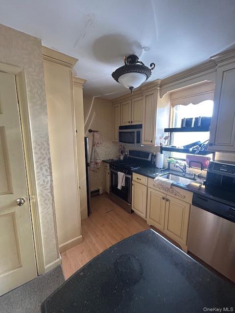 Photo - 40 S Bayles Ave Unit Upper