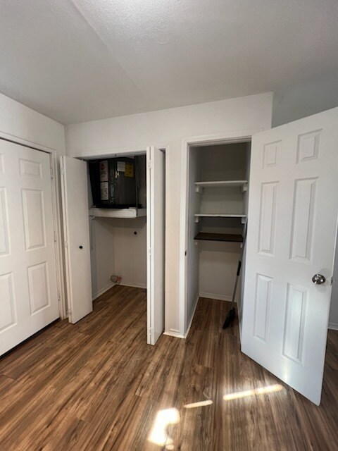 Photo - 225 W Kenedy Ave