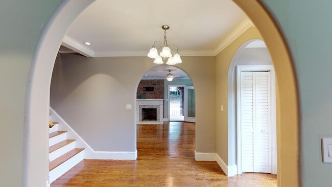 Photo - 7BR/4.5BA Home Near UTK | Greek Life & Gro...