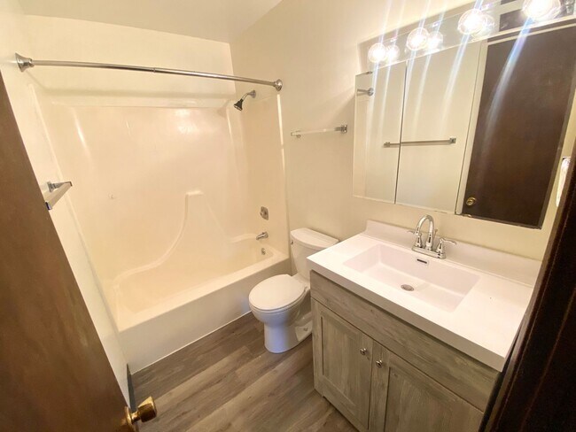 Photo - 3720/3722 Keith Cir Unit 3720