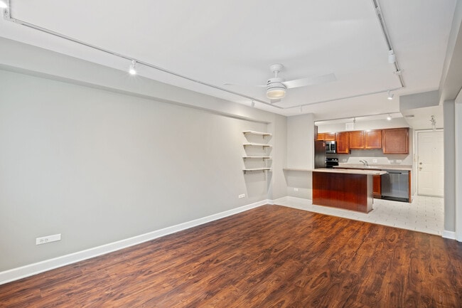 Photo - 5854 N Kenmore Ave Unit 2B