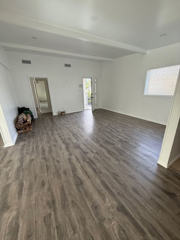 Photo - 19516 Stagg St