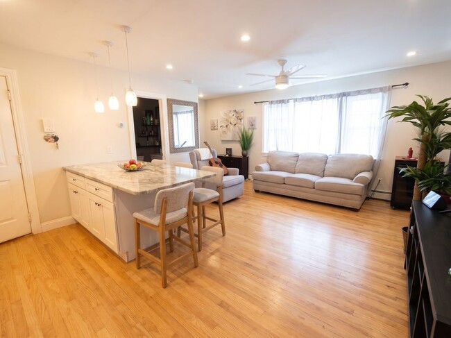 Photo - 4177 Merrick Rd Unit 2