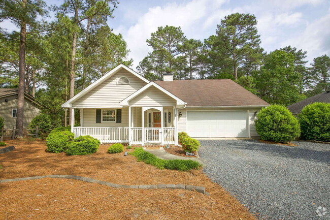 Building Photo - 225 Adams Cir Rental