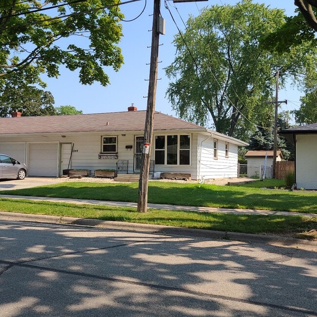 West Side - 1244 Liberty St Unit 1244