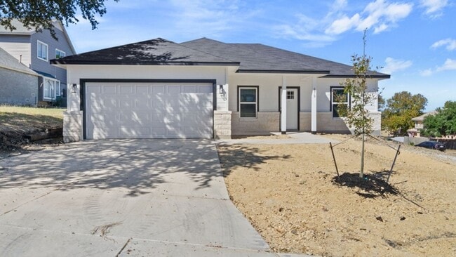 Building Photo - Call for more details!! Rental