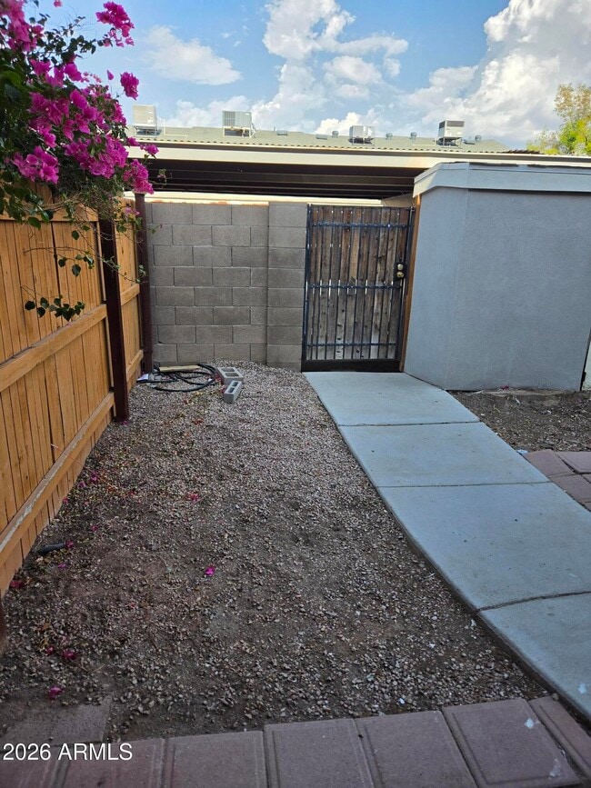 Photo - 6412 S McAllister Ave