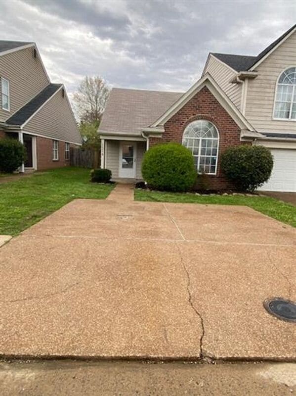 Photo - 1514 Estacada Way