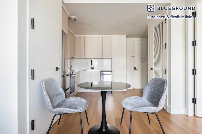 Photo - 130 Hope St Unit FL7-ID2116