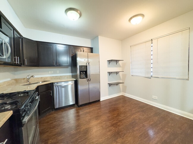 Photo - 6947 S Jeffery Blvd Unit 1A